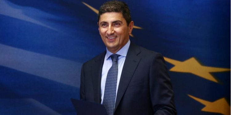 Λευτέρης Αυγενάκης