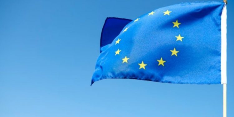 ΕΕ: Μείωση της ρύπανσης στα υπόγεια και επιφανειακά ύδατα