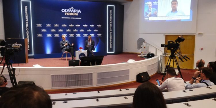 Λευτέρης Αυγενάκης