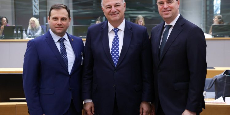 Κώστας Τσιάρας Βρυξέλλες