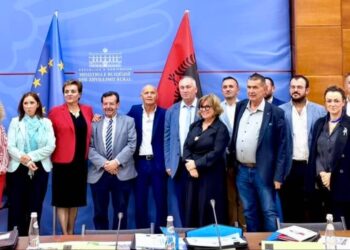 ΕΘΕΑΣ Επίσκεψη στην Αλβανία